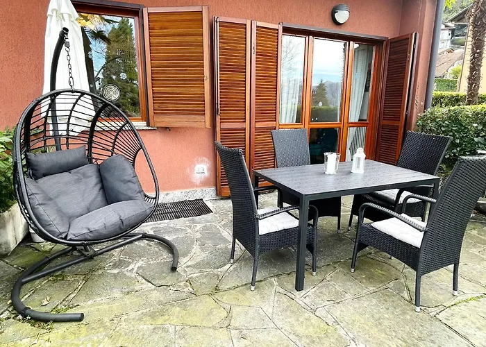 Lovingstresa3 Giardino Del Apartament *