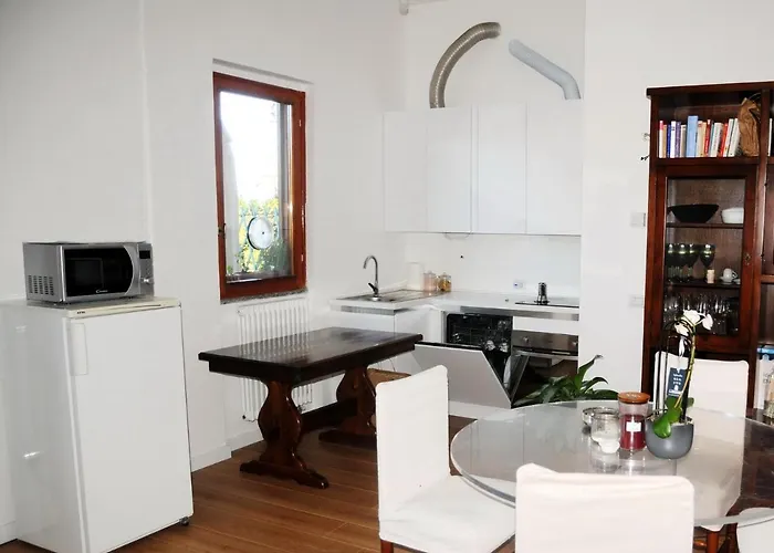 Lovingstresa3 Giardino Del Apartment *